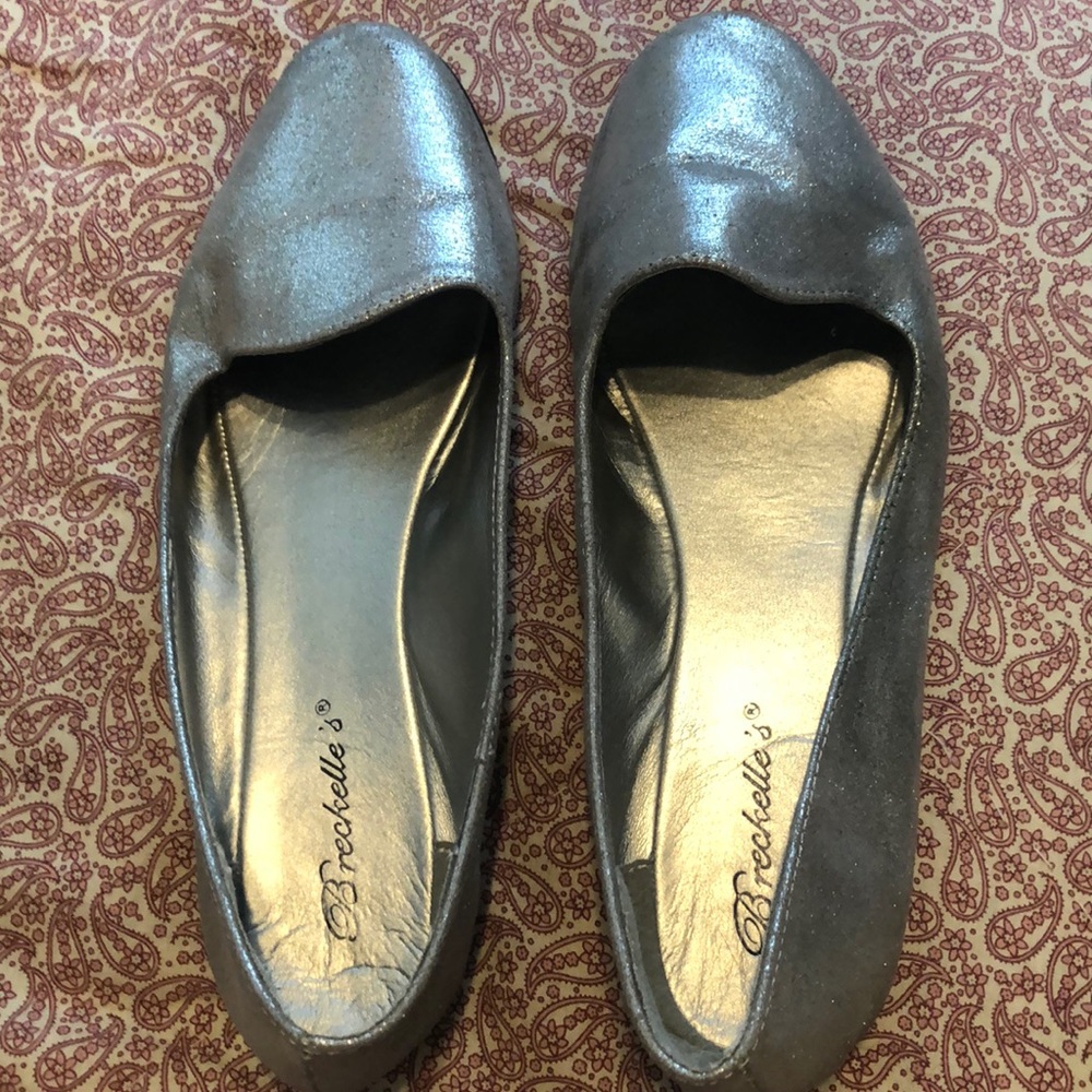 Silver flats